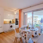 Apartman Quartier Latin-13 By Interhome Fréjus