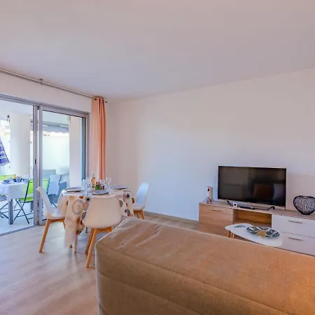 Quartier Latin-13 By Interhome Frejus