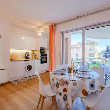 Appartement Quartier Latin-13 By Interhome Fréjus